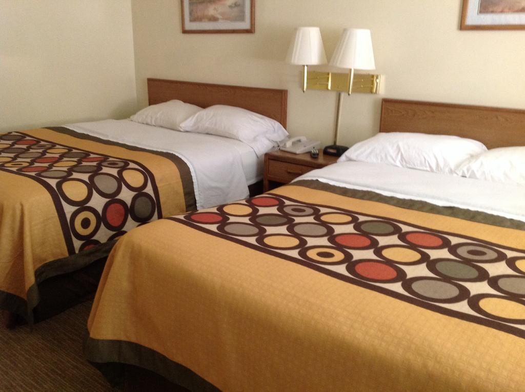 Brookshire Inn Inez Стая снимка