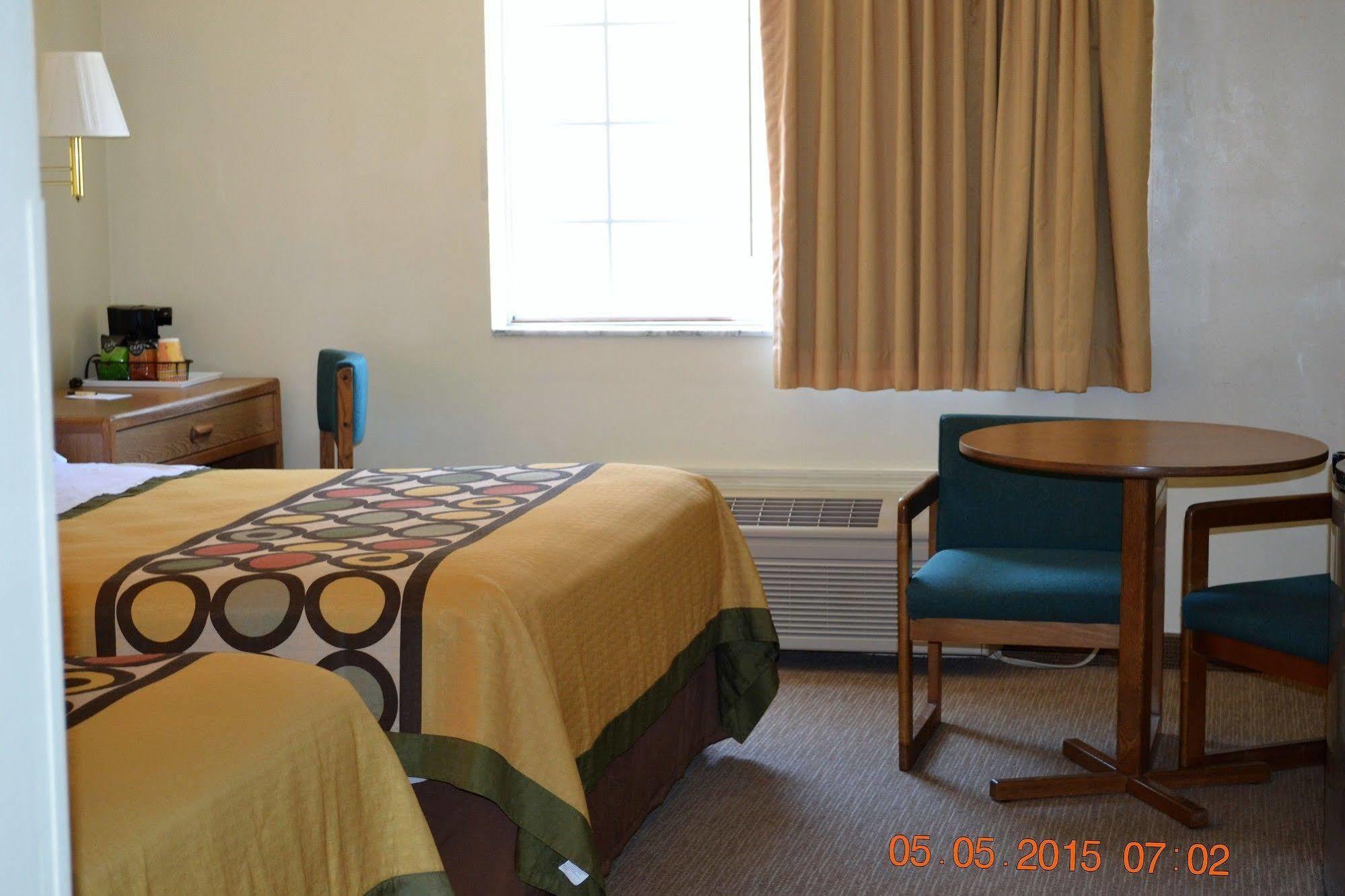 Brookshire Inn Inez Екстериор снимка